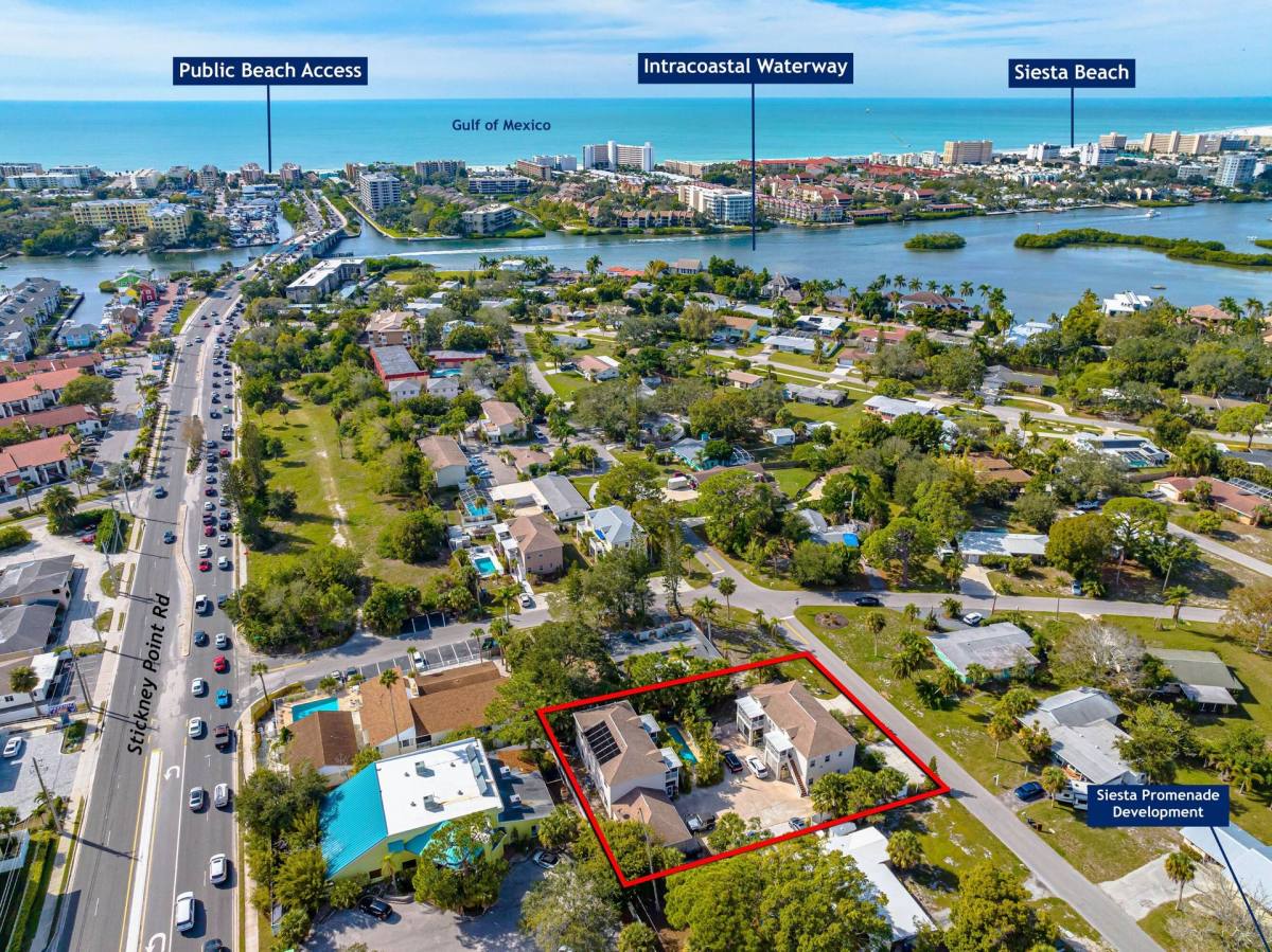 Apartment for rent at 1700-1706 Redwood St, Sarasota, FL 34231