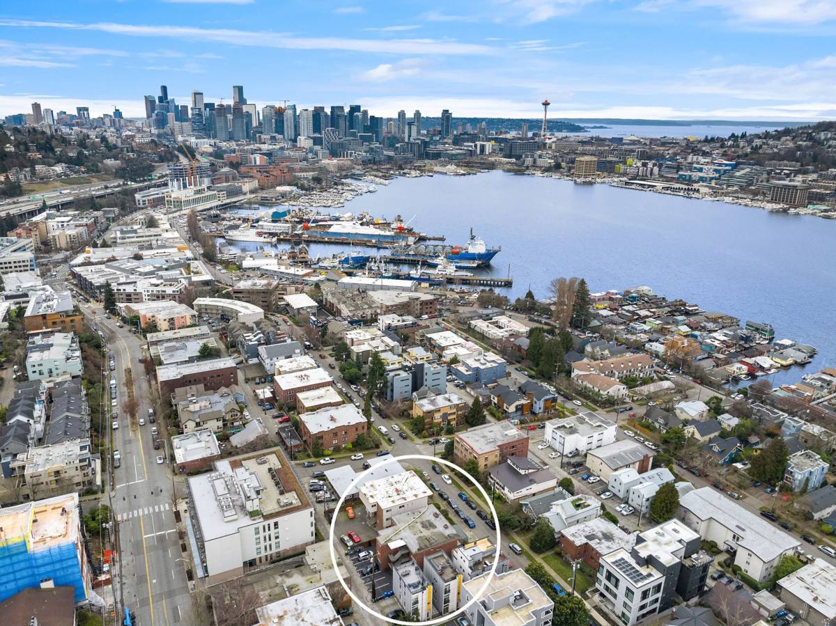 Apartment for rent at 2214 Yale Ave E, Seattle, WA 98102