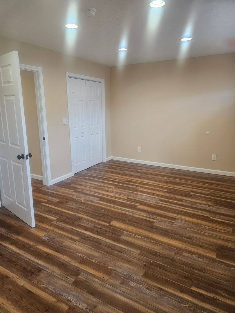 Apartment for rent at 136 Devecchis St, East Freedom, PA 16637
