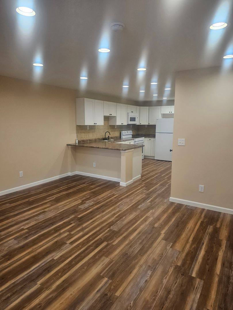 Apartment for rent at 136 Devecchis St, East Freedom, PA 16637