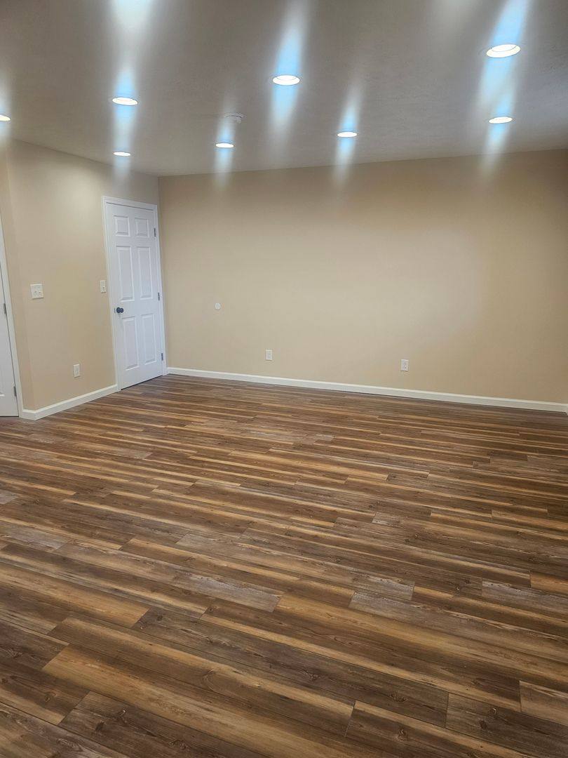 Apartment for rent at 136 Devecchis St, East Freedom, PA 16637