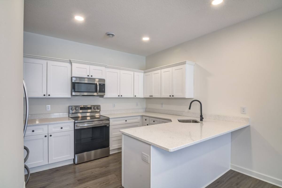 Townhouse for rent at 762 Oak Moss Place, River Falls, WI 54022