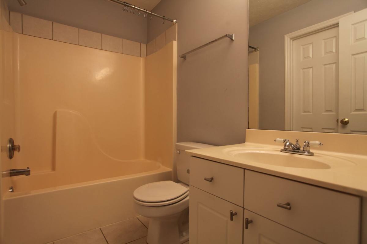 Townhouse for rent at 1477 N Donahue, Auburn, AL 36830