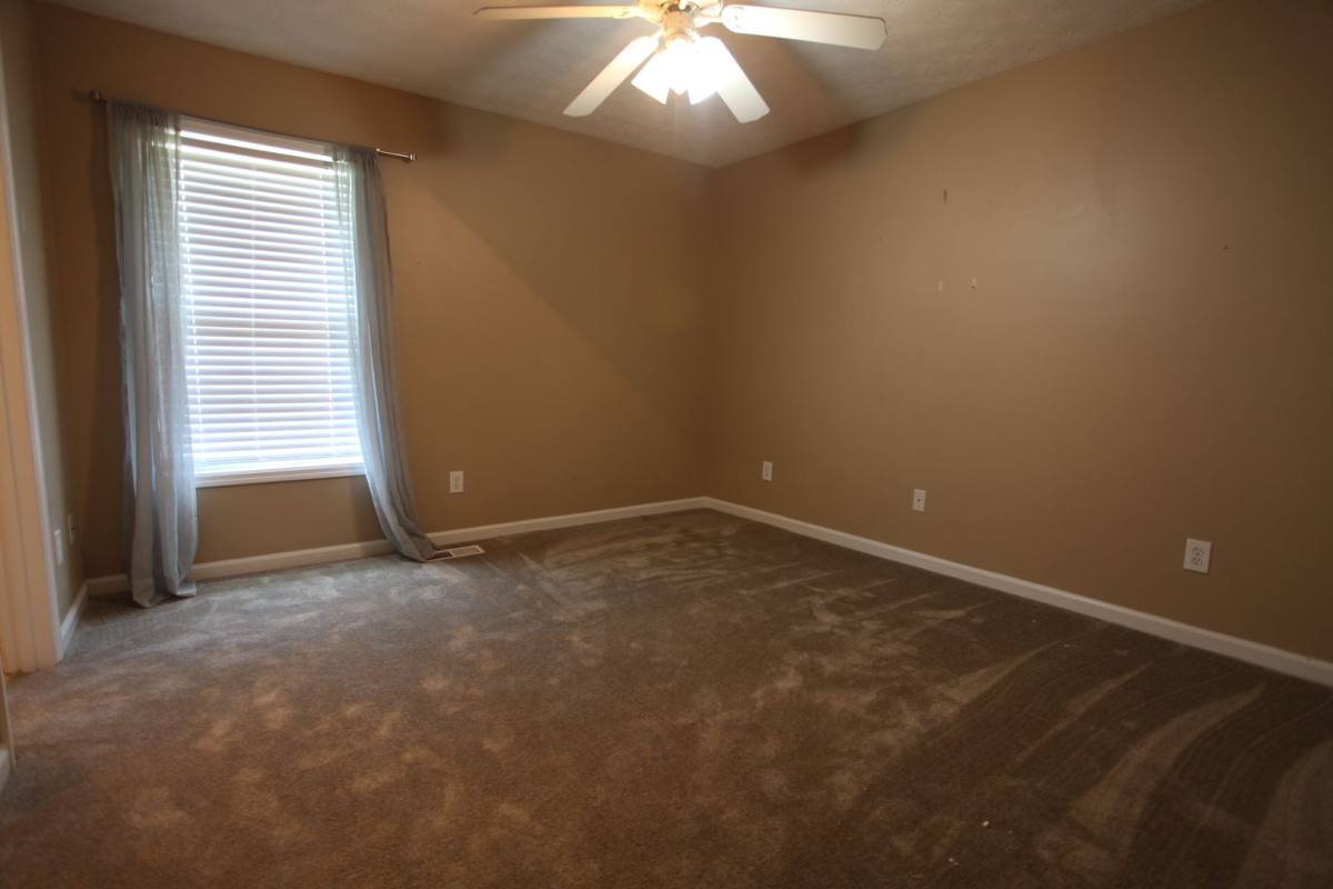 Townhouse for rent at 1477 N Donahue, Auburn, AL 36830