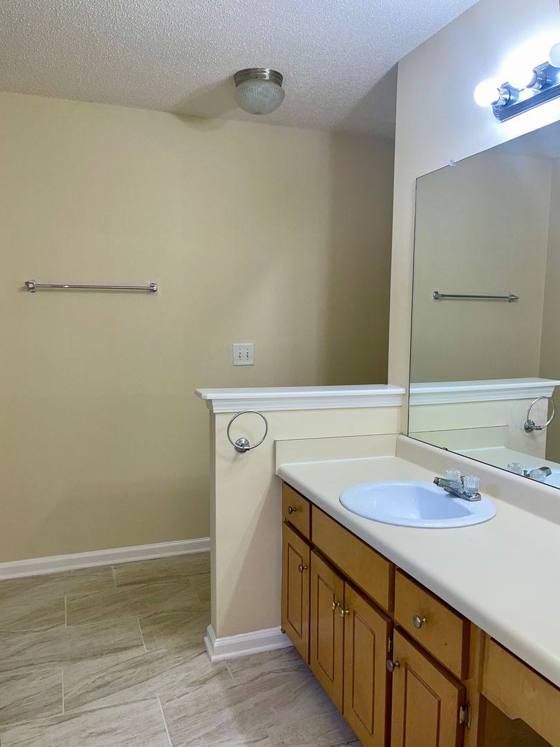 House for rent at 8584 Guthrie Dr, Riverdale, GA 30274