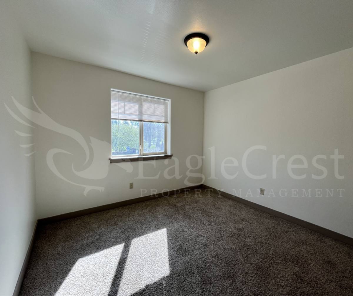 Apartment for rent at 2121 S 2nd Ave, Walla Walla, WA 99362
