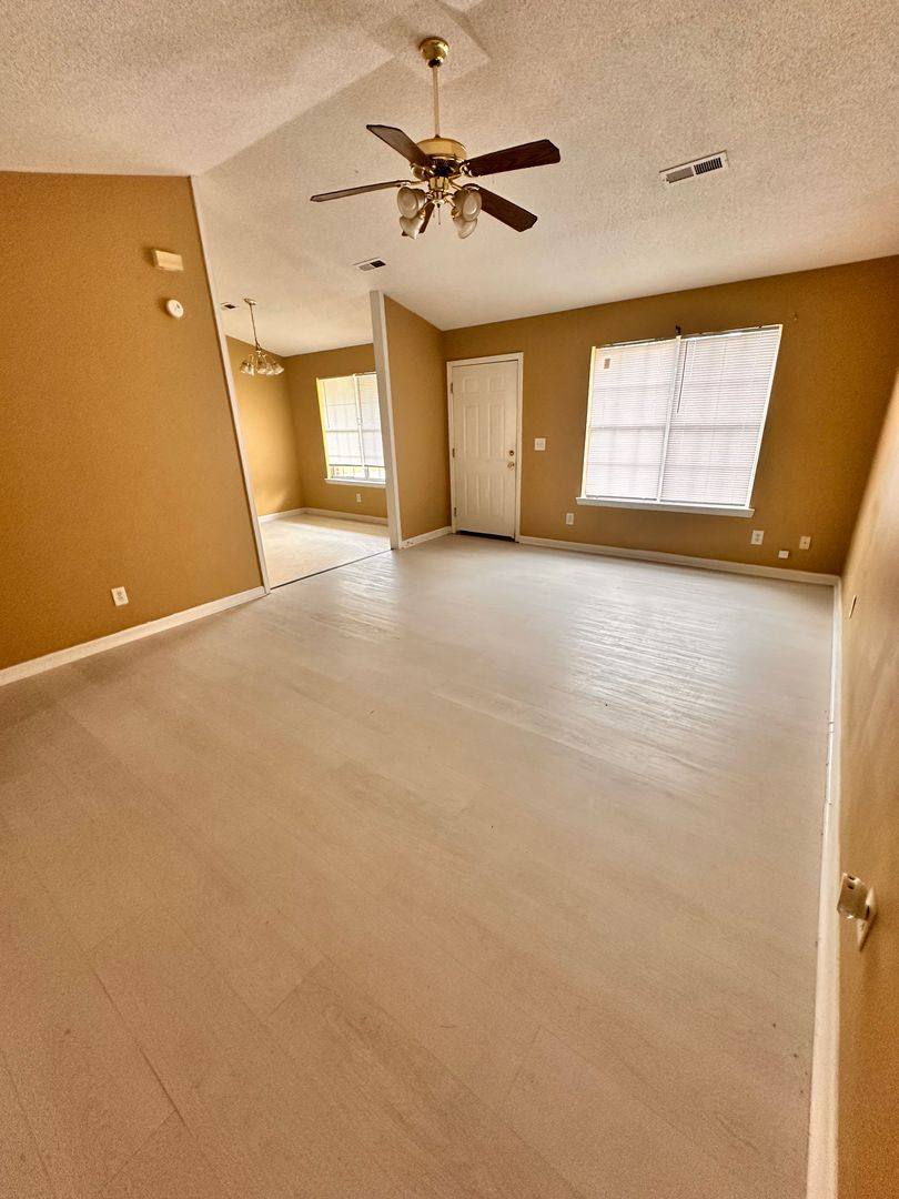 Apartment for rent at 2 Green Acre Rd, Rome, GA 30165