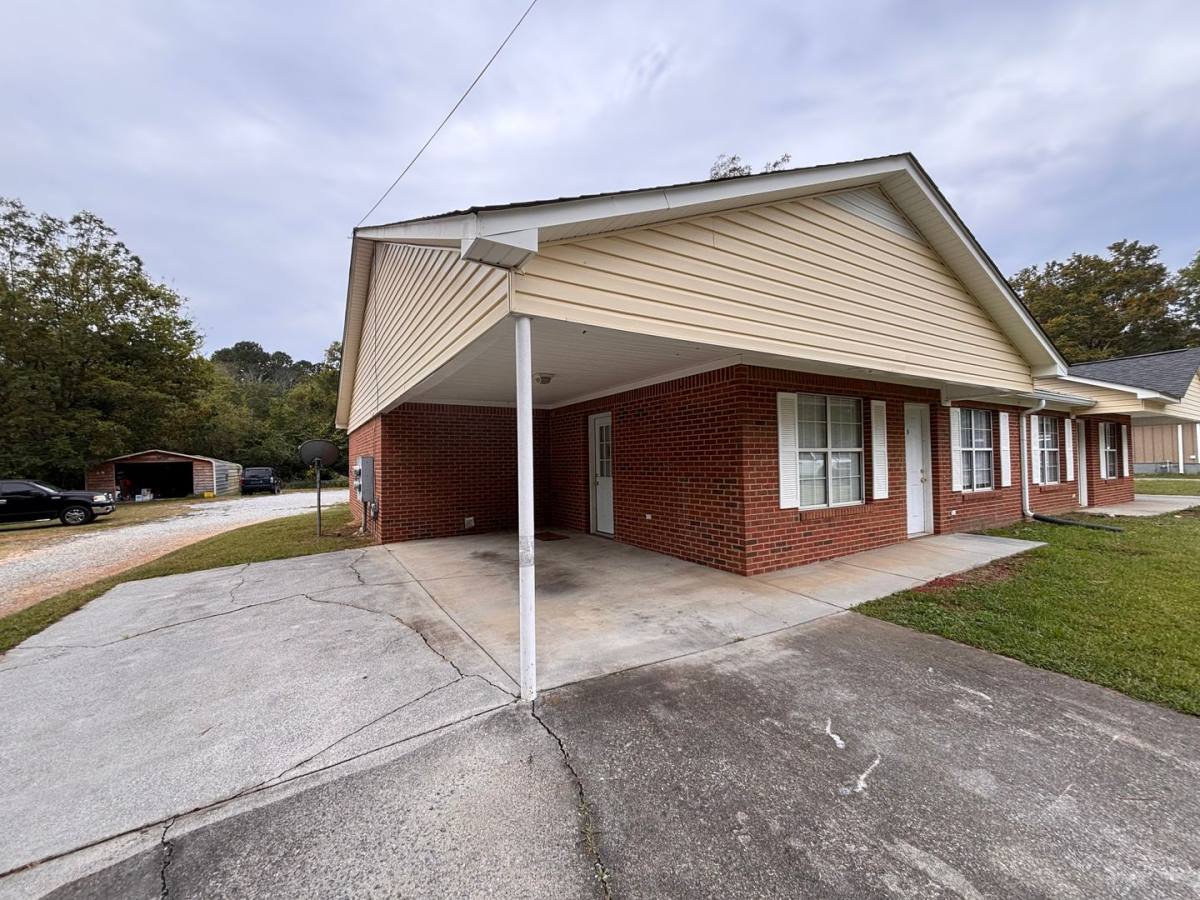 Apartment for rent at 2 Green Acre Rd, Rome, GA 30165