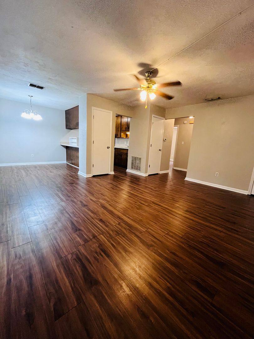 Apartment for rent at 2012 Bradford Court, Tallahassee, FL 32303