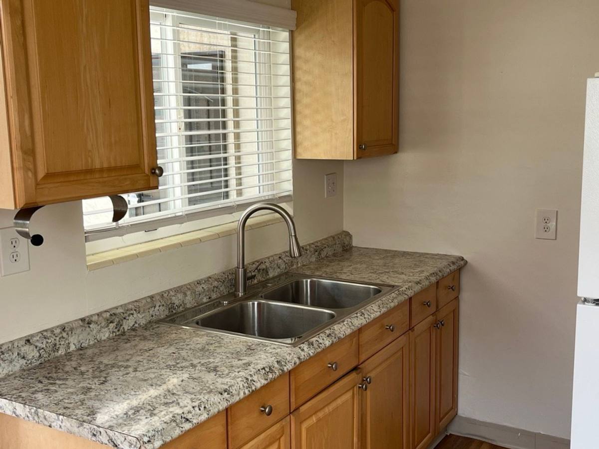Apartment for rent at 3730 Ingraham St, San Diego, CA 92109