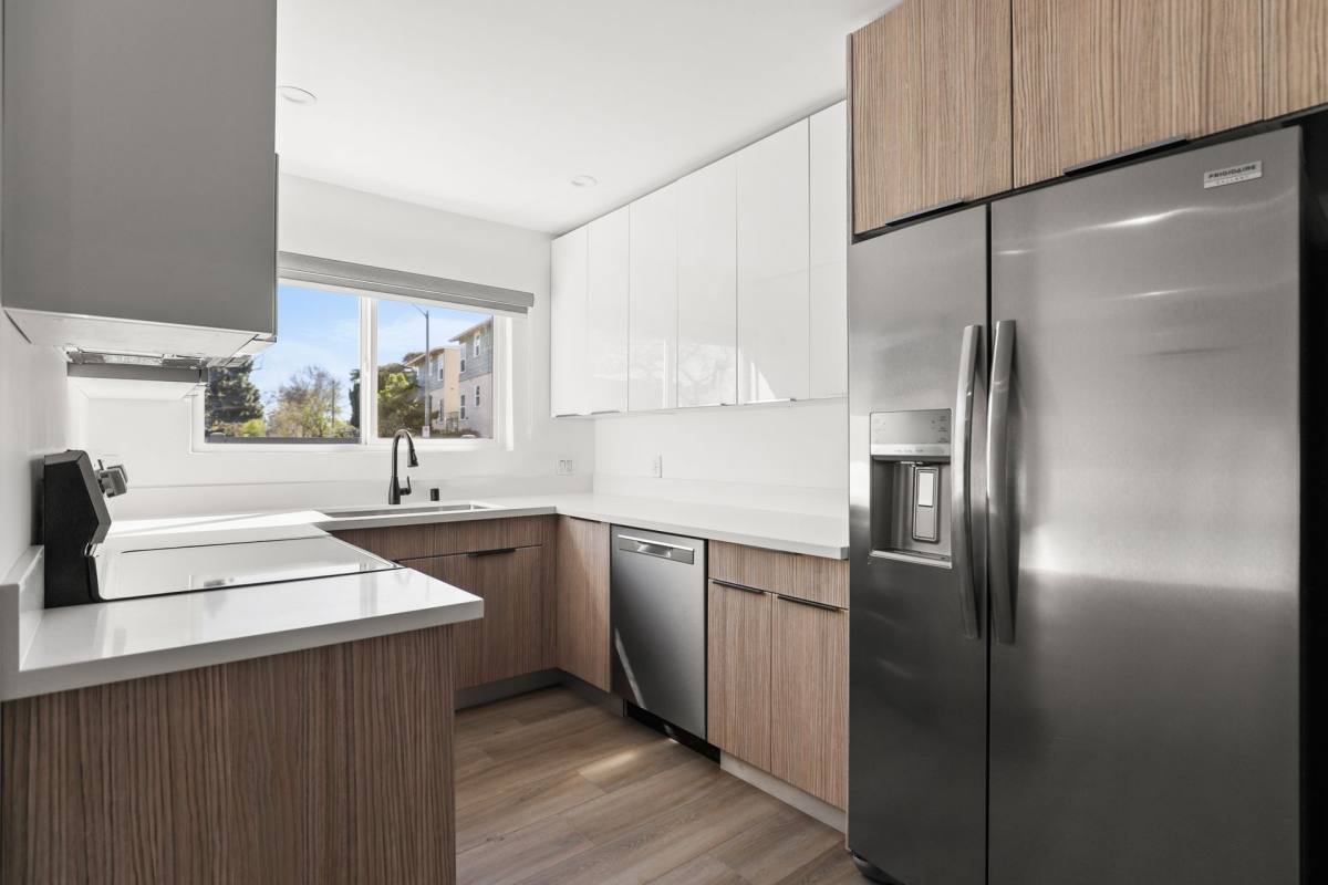Apartment for rent at 8777 Cadillac Ave, Los Angeles, CA 90034