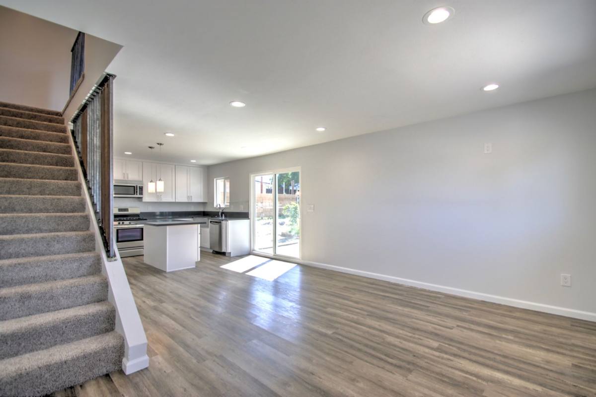 Apartment for rent at 3148 - 3150 Florine Dr, Lemon Grove, CA 91945