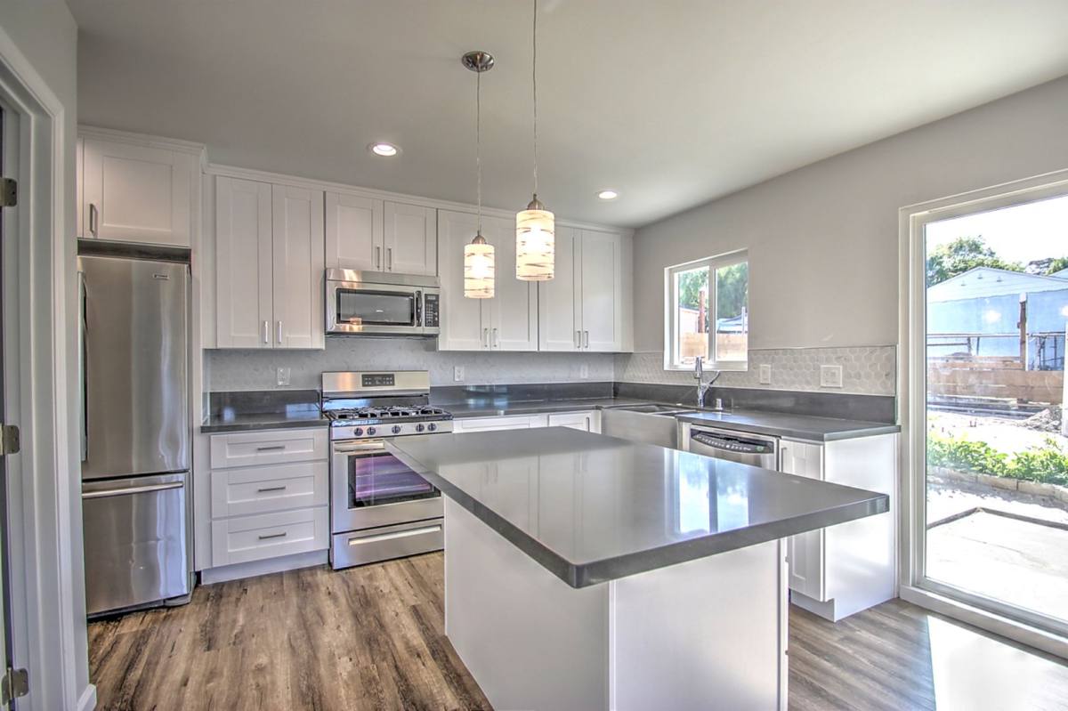 Apartment for rent at 3148 - 3150 Florine Dr, Lemon Grove, CA 91945