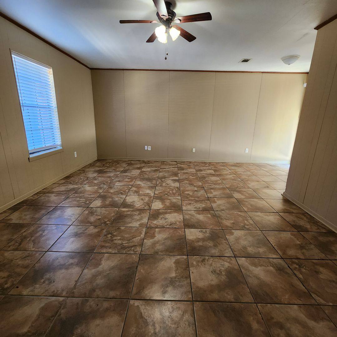 Apartment for rent at 318 Houston St, Nacogdoches, TX 75961