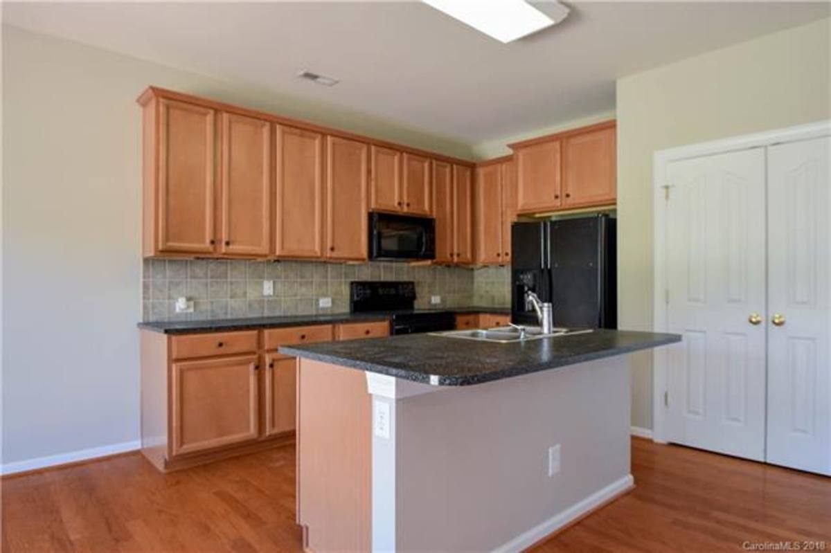 House for rent at 16022 Prescott Hill Ave, Charlotte, NC 28277