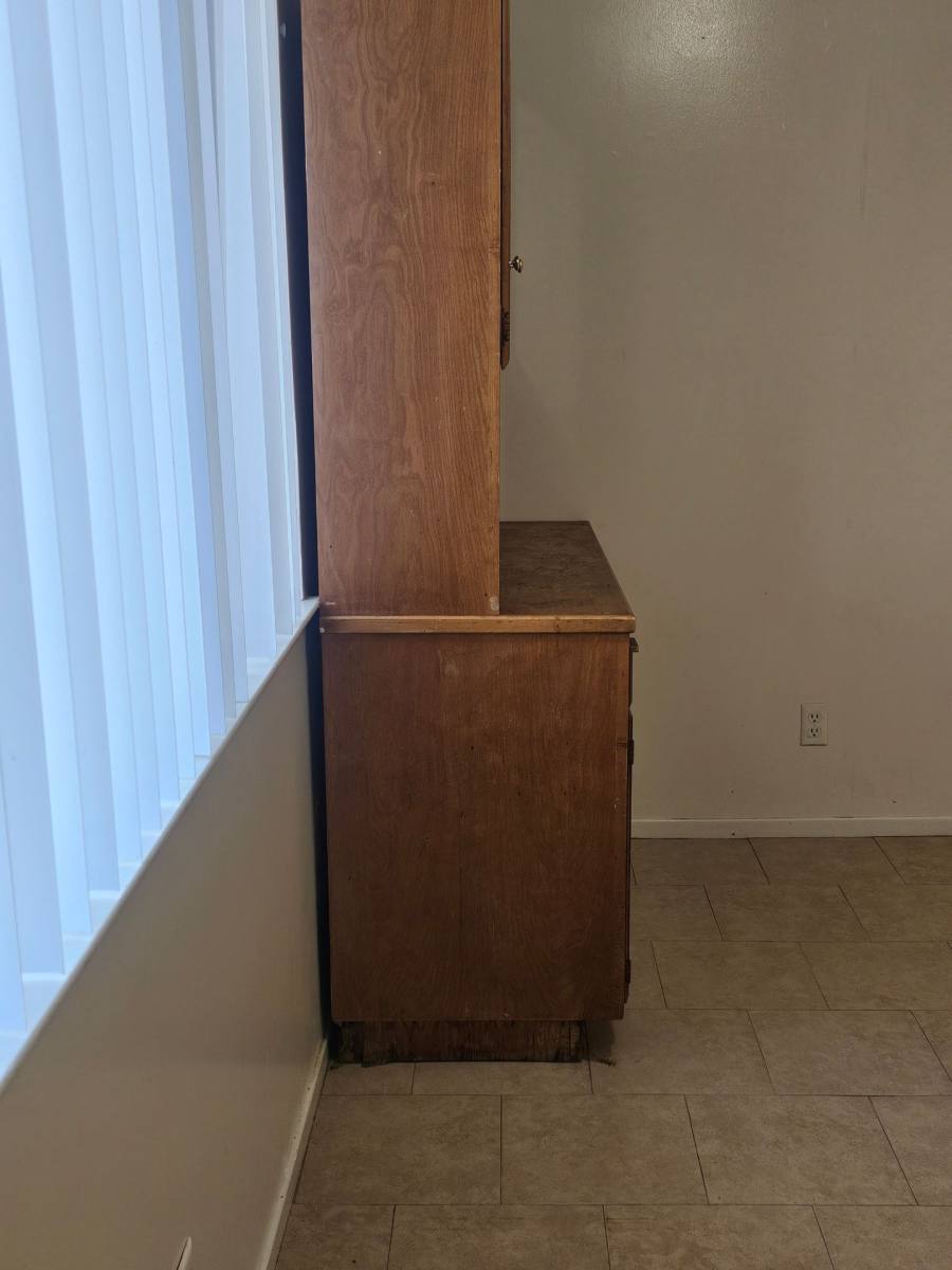 Apartment for rent at 1090 N Bates Ave, Dinuba, CA 93618