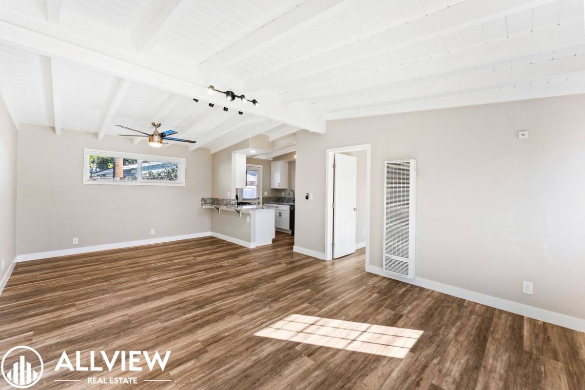 Apartment for rent at 314 Ogle St, Costa Mesa, CA 92627