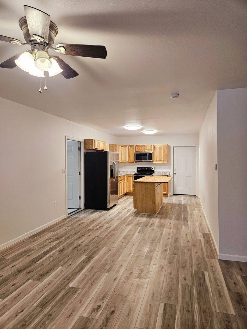 Apartment for rent at 3725 Dubia Rd, North Pole, AK 99705