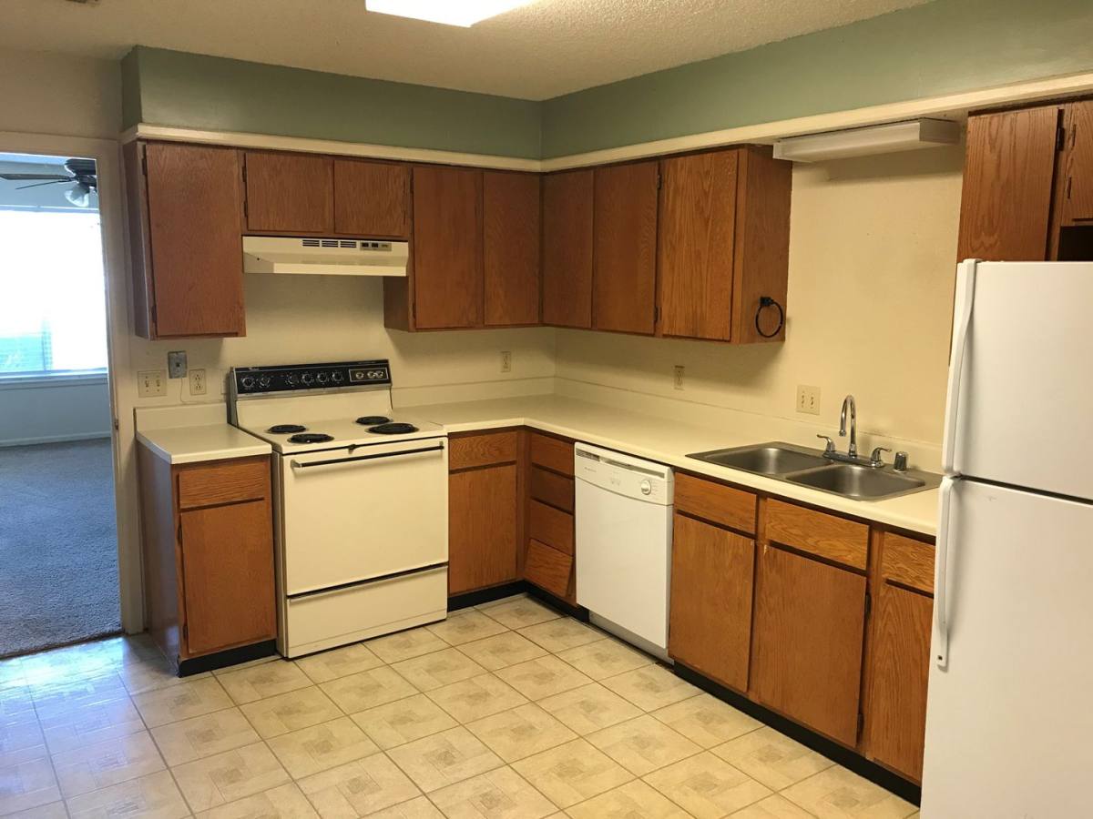 Apartment for rent at 2121 S Loop 289 #B, Lubbock, TX 79423