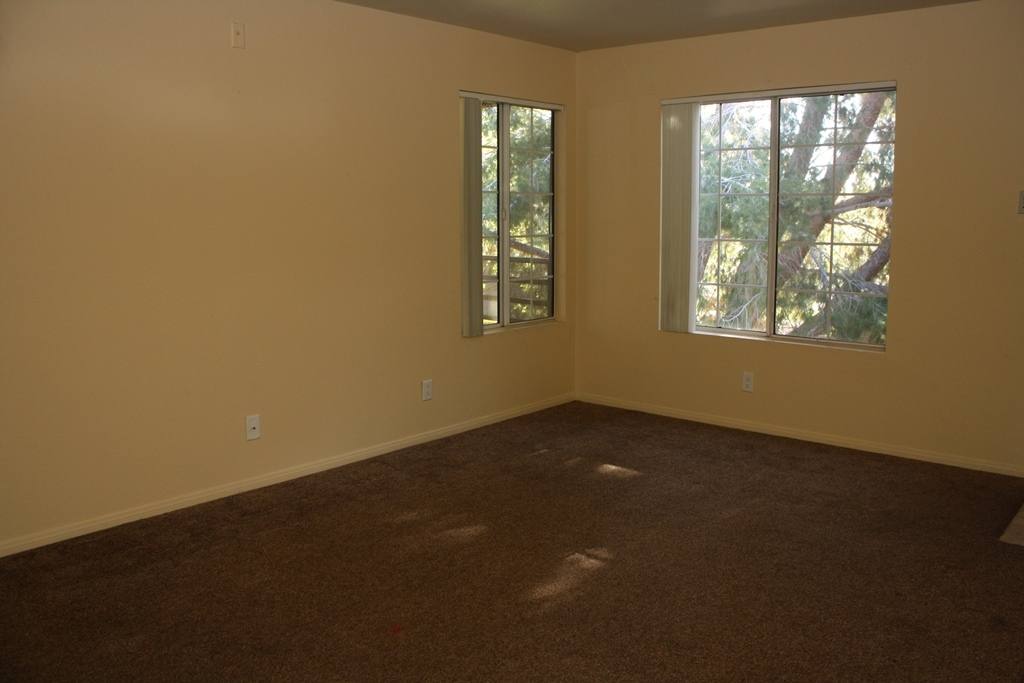 House for rent at 7730 Secret Shore Dr, Las Vegas, NV 89128