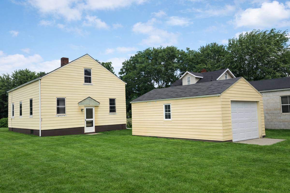 House for rent at 1524 Tanner Ave SW, Canton, OH 44706