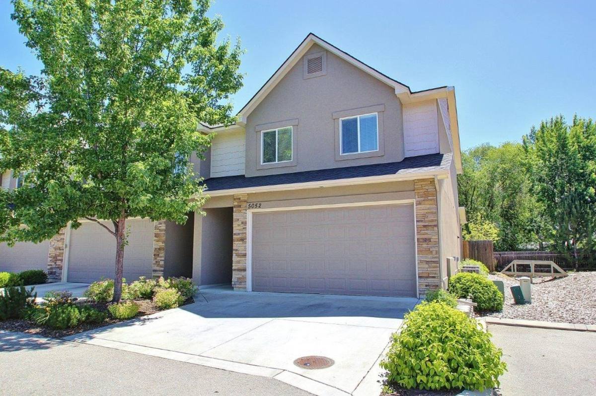 Townhouse for rent at 5052 N Alworth St, Garden City, ID 83714