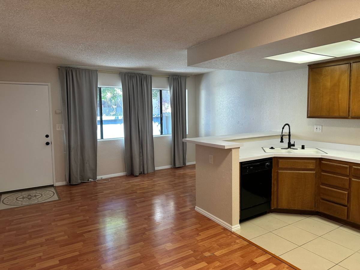 Apartment for rent at 1603 W Palmyra Ave, Orange, CA 92868