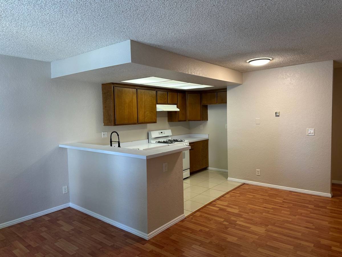 Apartment for rent at 1603 W Palmyra Ave, Orange, CA 92868