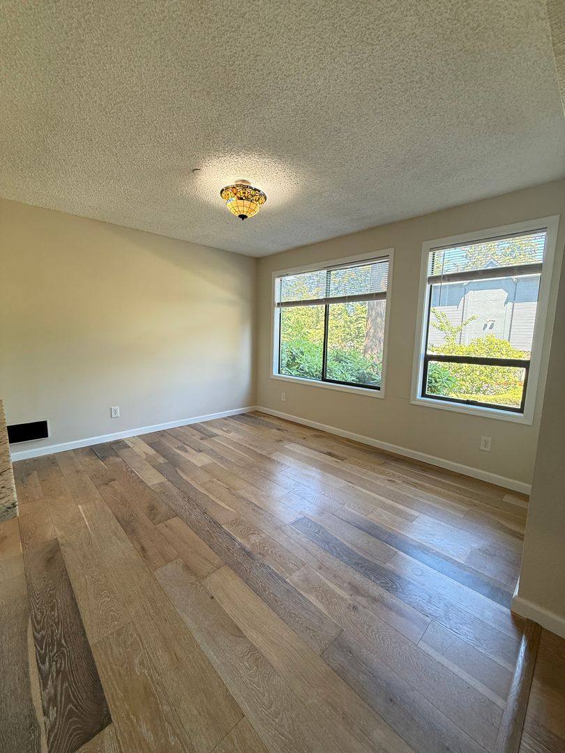 Condo for rent at 18606 52nd Ave W, Lynnwood, WA 98037