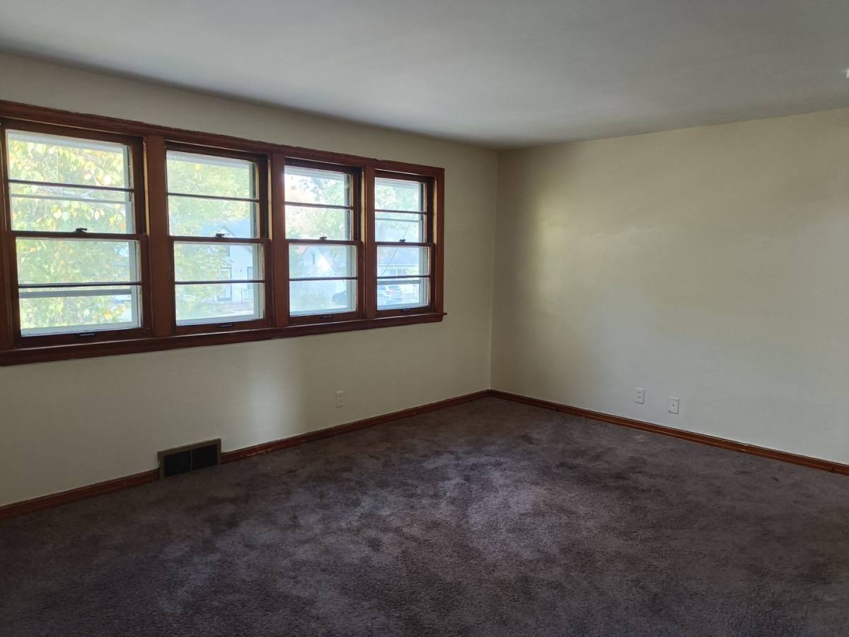 Apartment for rent at 5512 N 52nd St, Milwaukee, WI 53218