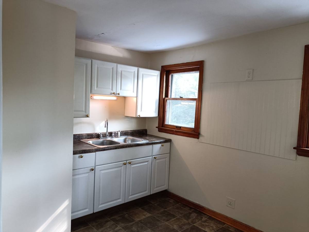 Apartment for rent at 5512 N 52nd St, Milwaukee, WI 53218