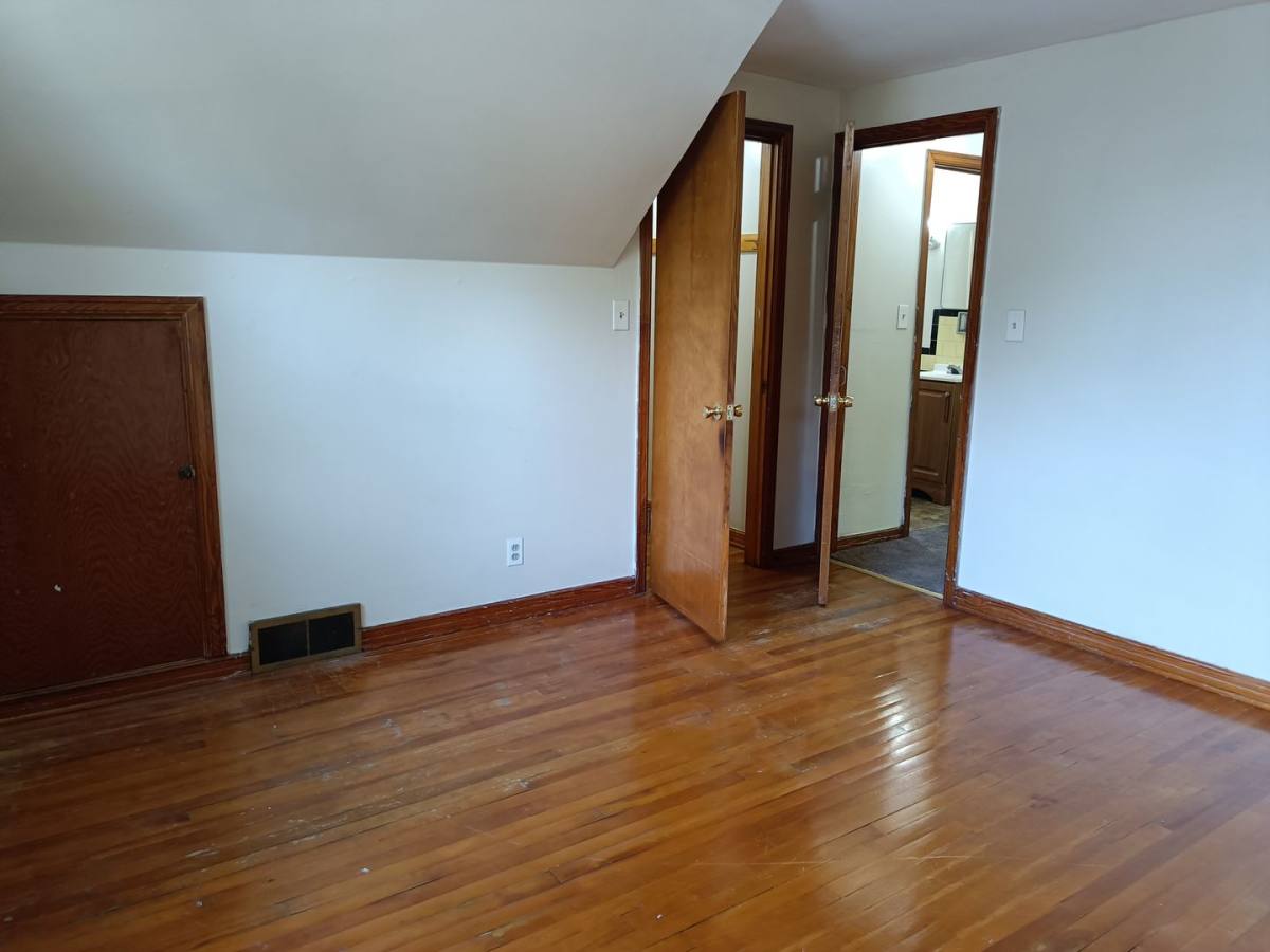 Apartment for rent at 5512 N 52nd St, Milwaukee, WI 53218