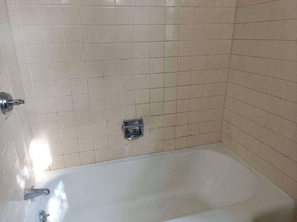 Apartment for rent at 5512 N 52nd St, Milwaukee, WI 53218