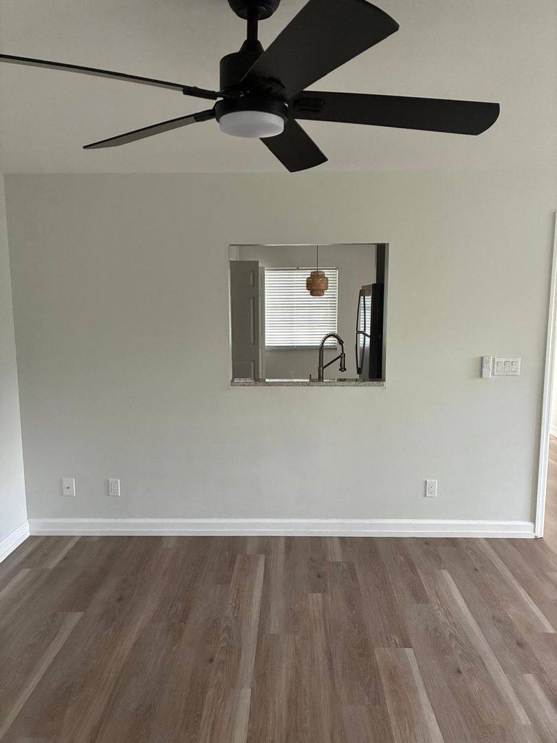 Apartment for rent at 1408 36th Ave, Vero Beach, FL 32960