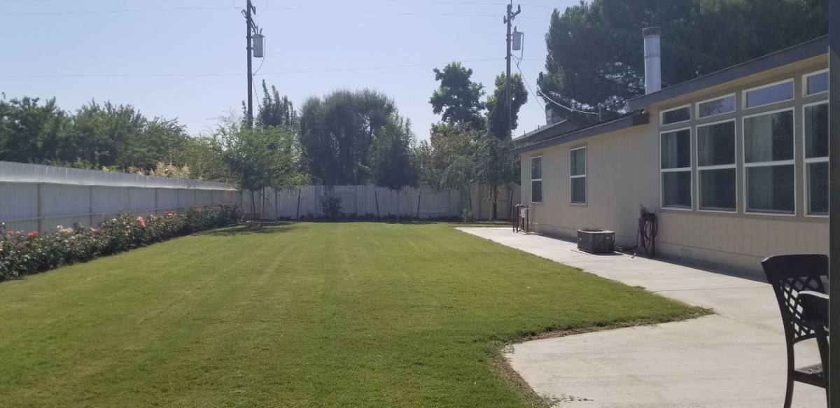 House for rent at 18011 Brimhall Rd, Bakersfield, CA 93314