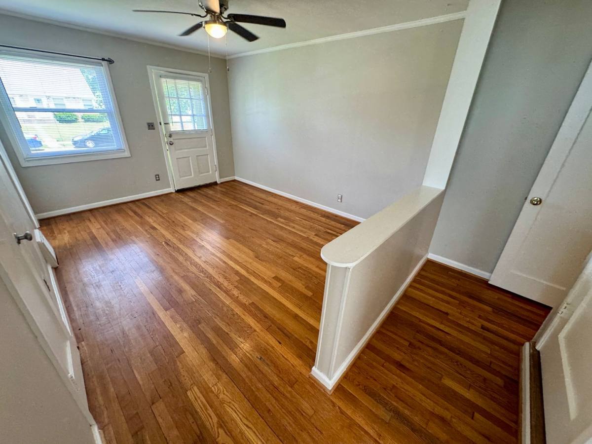 Apartment for rent at 1545-1547 W 7th Ave, Columbus, OH 43212