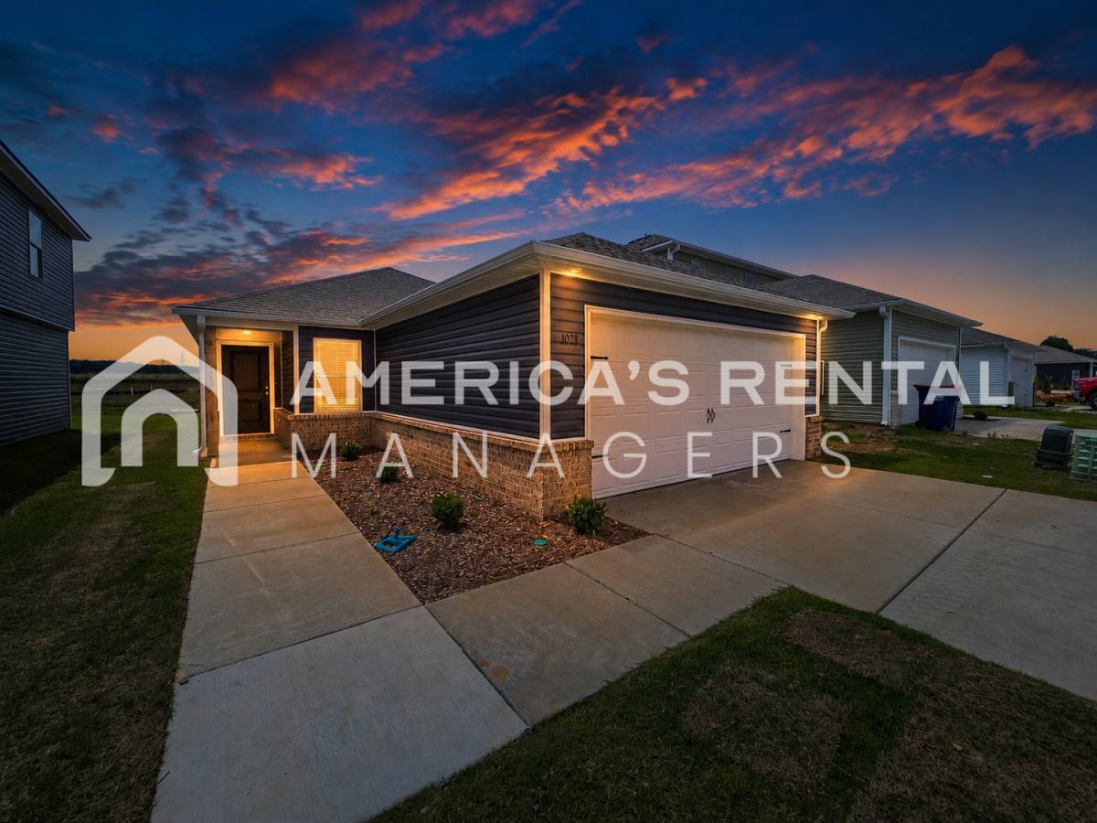 House for rent at 1028 John Ave, Trinity, AL 35673