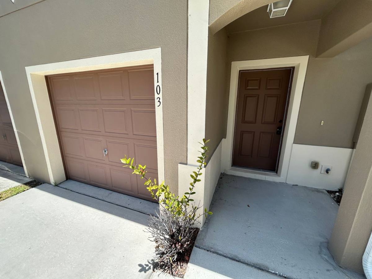 Townhouse for rent at 2700 Revolution St, Melbourne, FL 32935