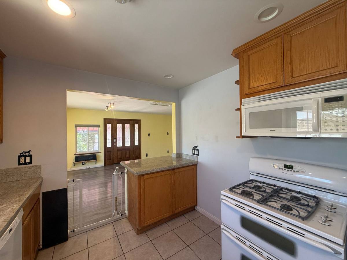 House for rent at 623 E St, Ramona, CA 92065