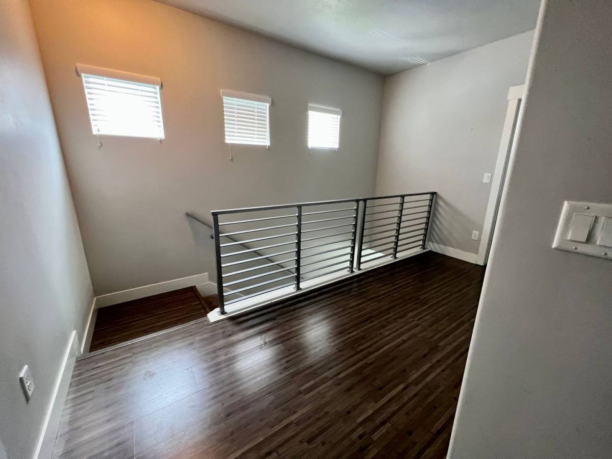 Townhouse for rent at 1732 W Thira Lane, South Jordan, UT 84095