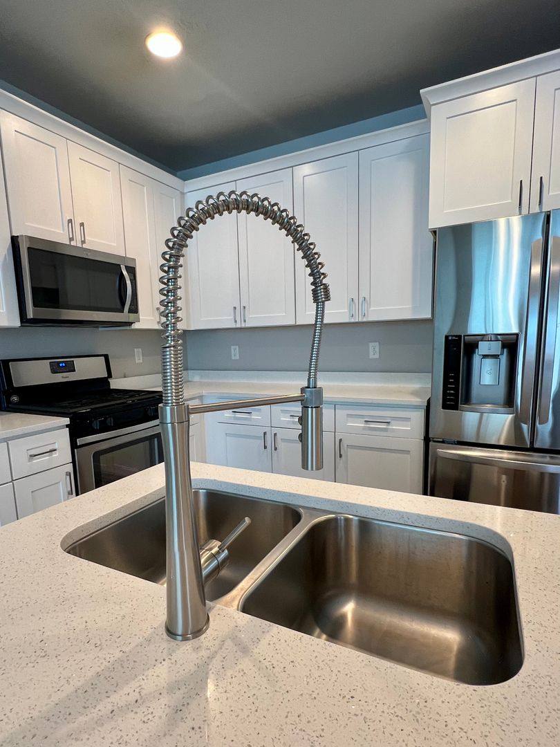 Townhouse for rent at 1732 W Thira Lane, South Jordan, UT 84095