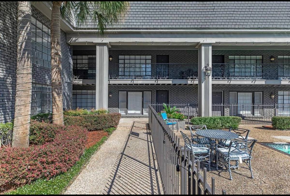 Apartment for rent at 2322 Richton St, Houston, TX 77098