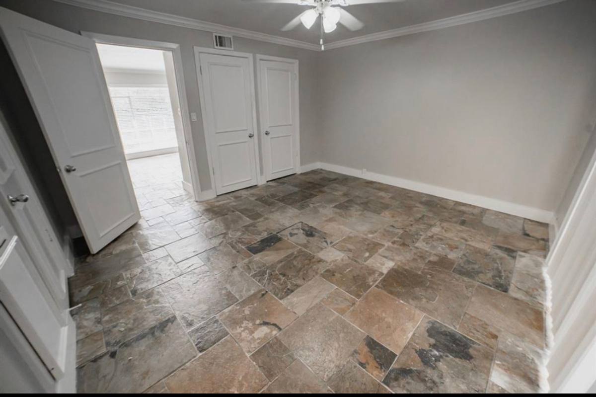 Apartment for rent at 2322 Richton St, Houston, TX 77098