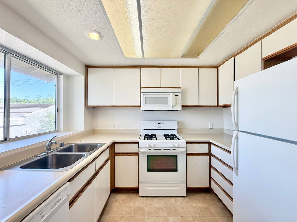 Apartment for rent at 79540 Ave #42, Indio, CA 92203