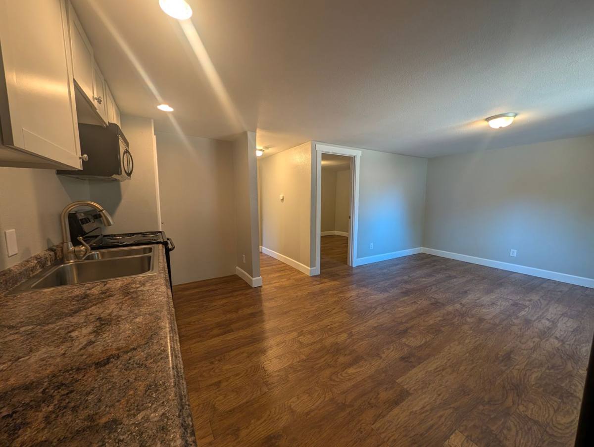 Apartment for rent at 133 Marion Ave N, Bremerton, WA 98312