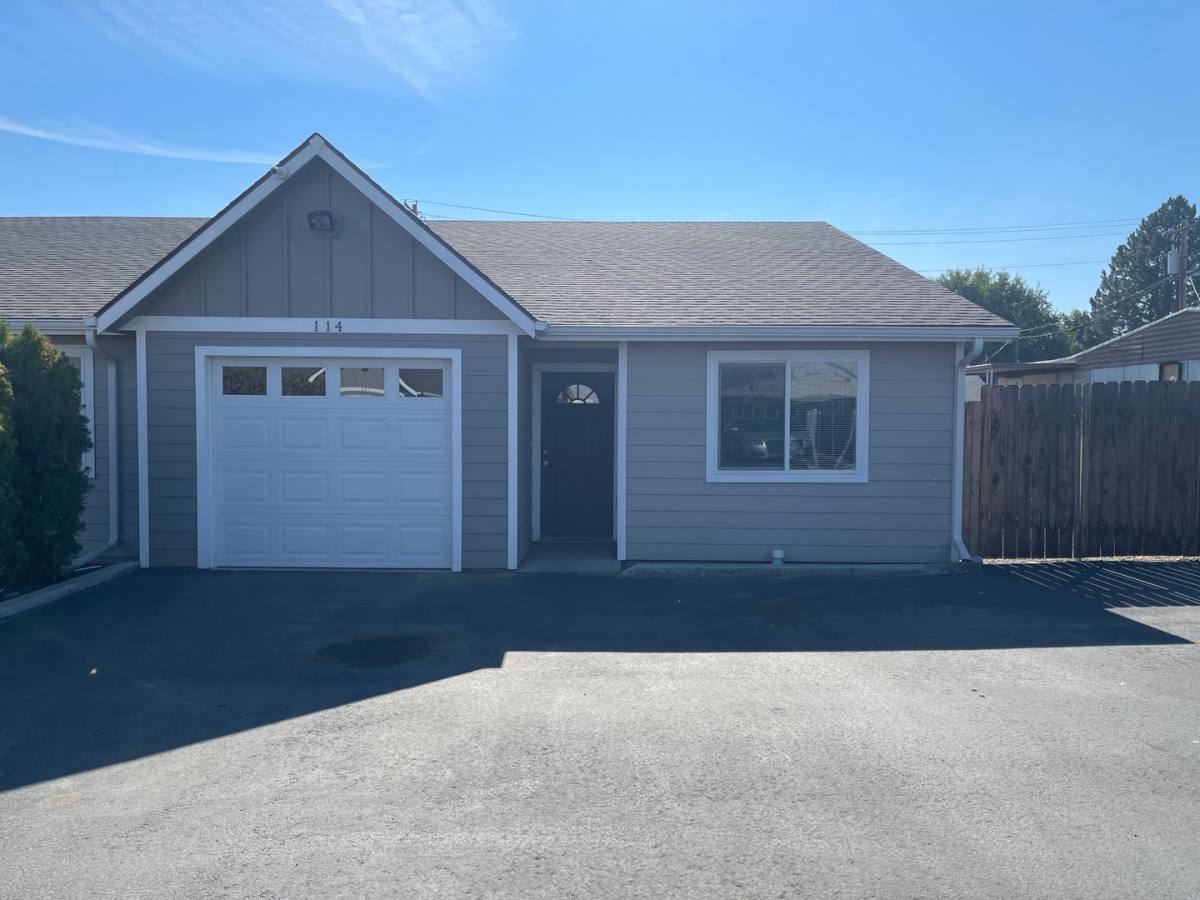 Apartment for rent at 71 S 39th 101-114, West Richland, WA 99353