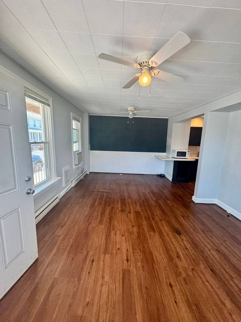 Apartment for rent at 201 W Water St, Middletown, PA 17057