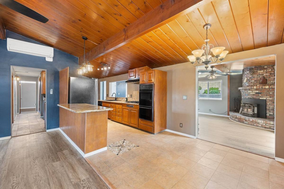House for rent at 650 Mardina Way, La Habra, CA 90631
