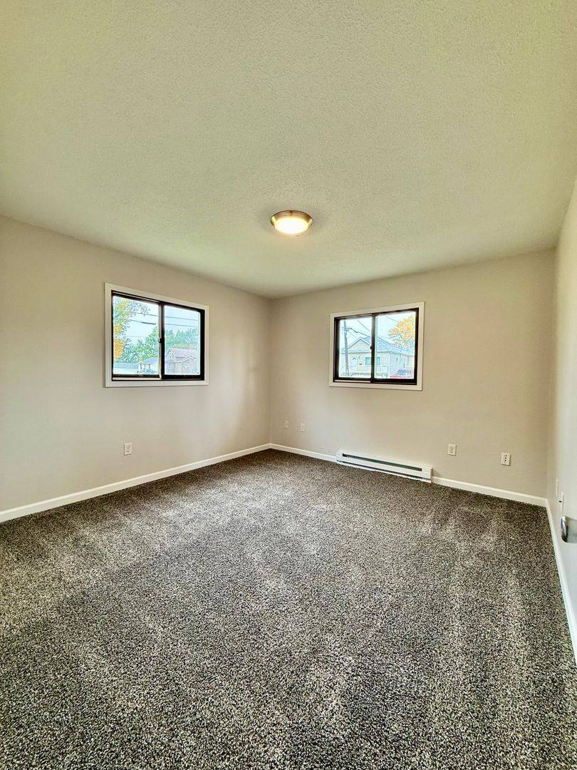 Apartment for rent at 1110 2nd St SE, Valley City, ND 58072