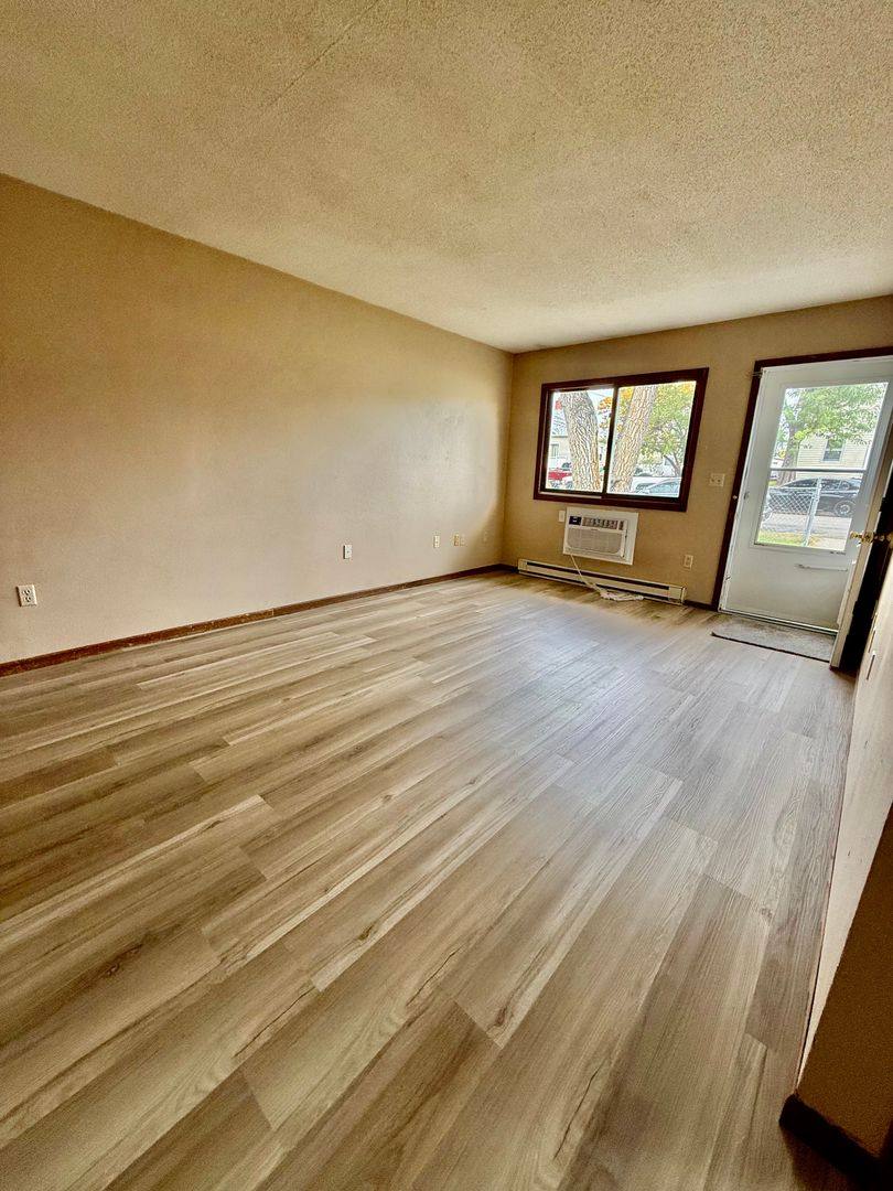 Apartment for rent at 1110 2nd St SE, Valley City, ND 58072